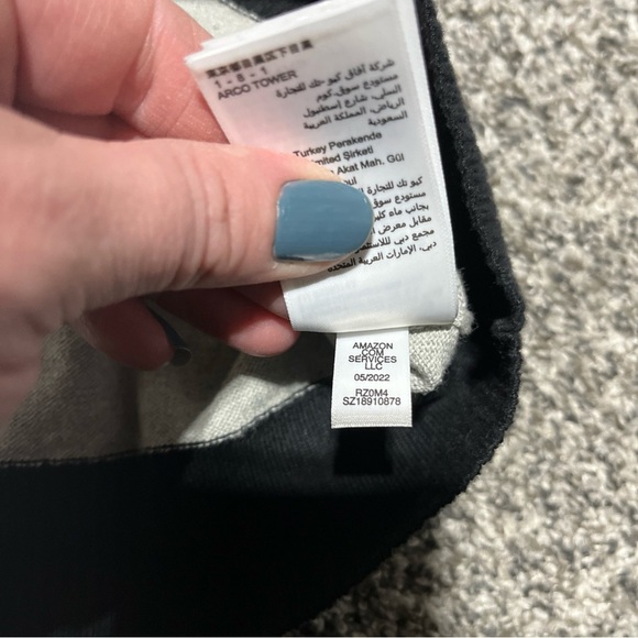 NWT Disney Essentials Spotted Zebra Nightmare Sally Cotton Sweater Girl SZ L 10 - Picture 10 of 11